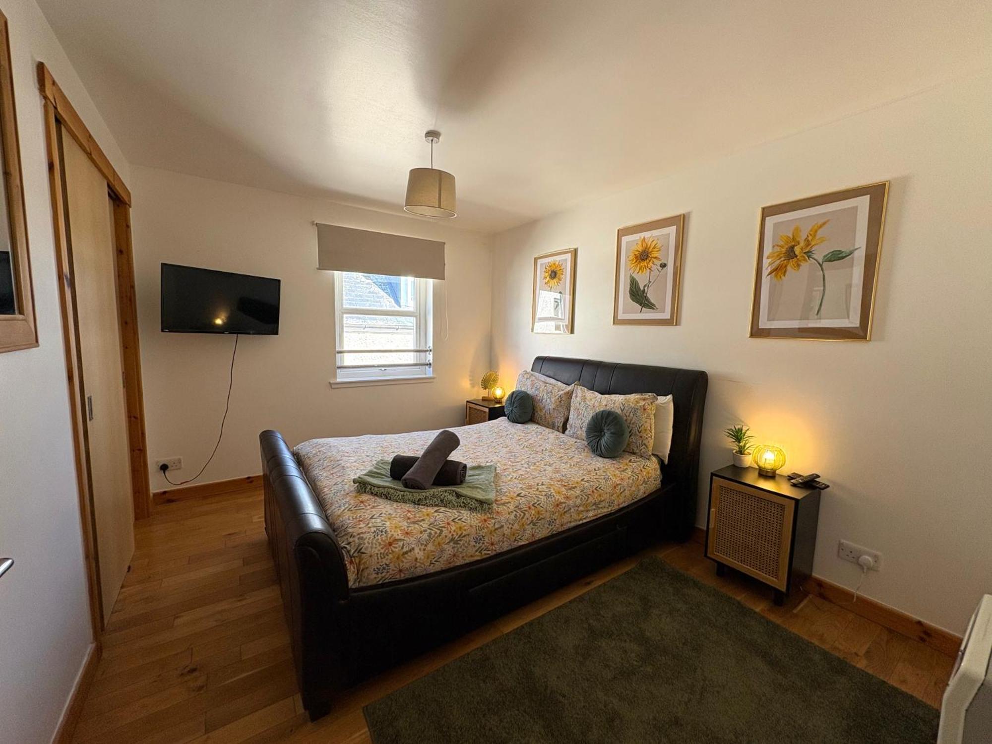 Cosy City Centre Apartment อินเวอร์เนส ภายนอก รูปภาพ
